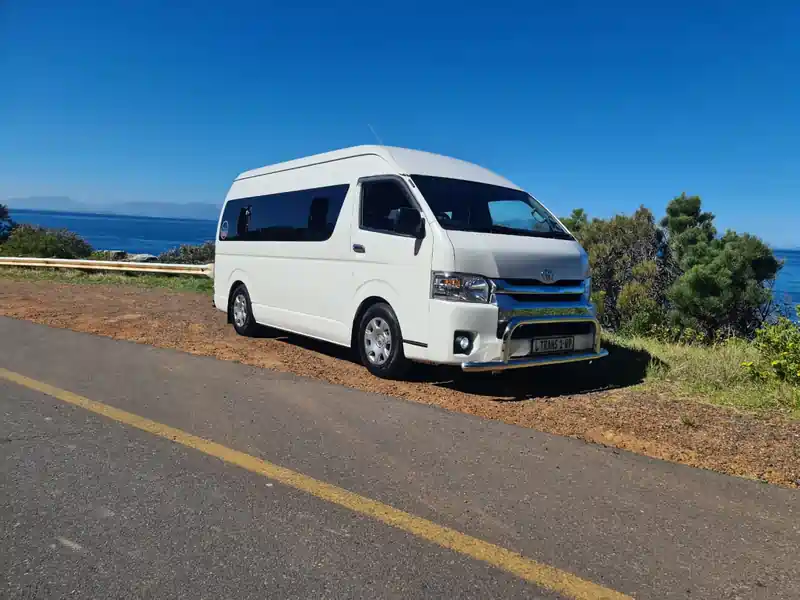 Booking a Shuttle Service in Cape Town