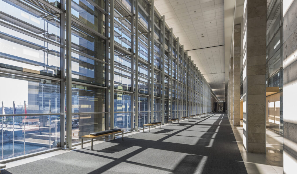 Consider Alternative Airports