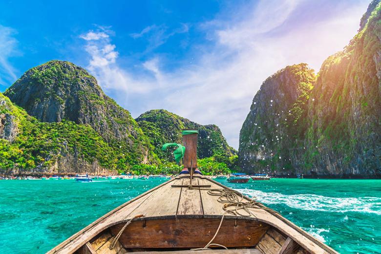 Exploring Other Islands