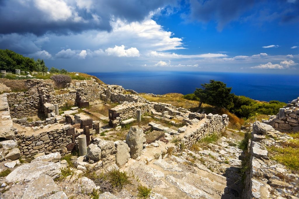 Visit Ancient Thera